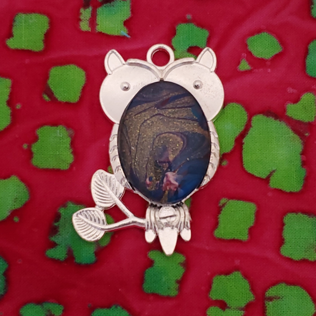 Handmade Owl Pendant Necklace 16$